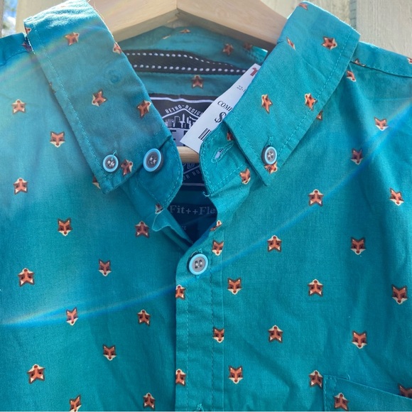 Teal Fox Print Button Down - Picture 2 of 7
